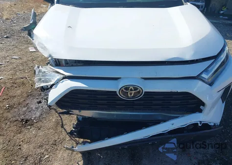 2024 Toyota Rav4 Xle from USA, damaged, VIN 2T3P1RFV5RW440033